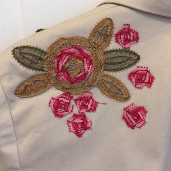 Ann Taylor Petite embellished blazer - Picture 4 of 7